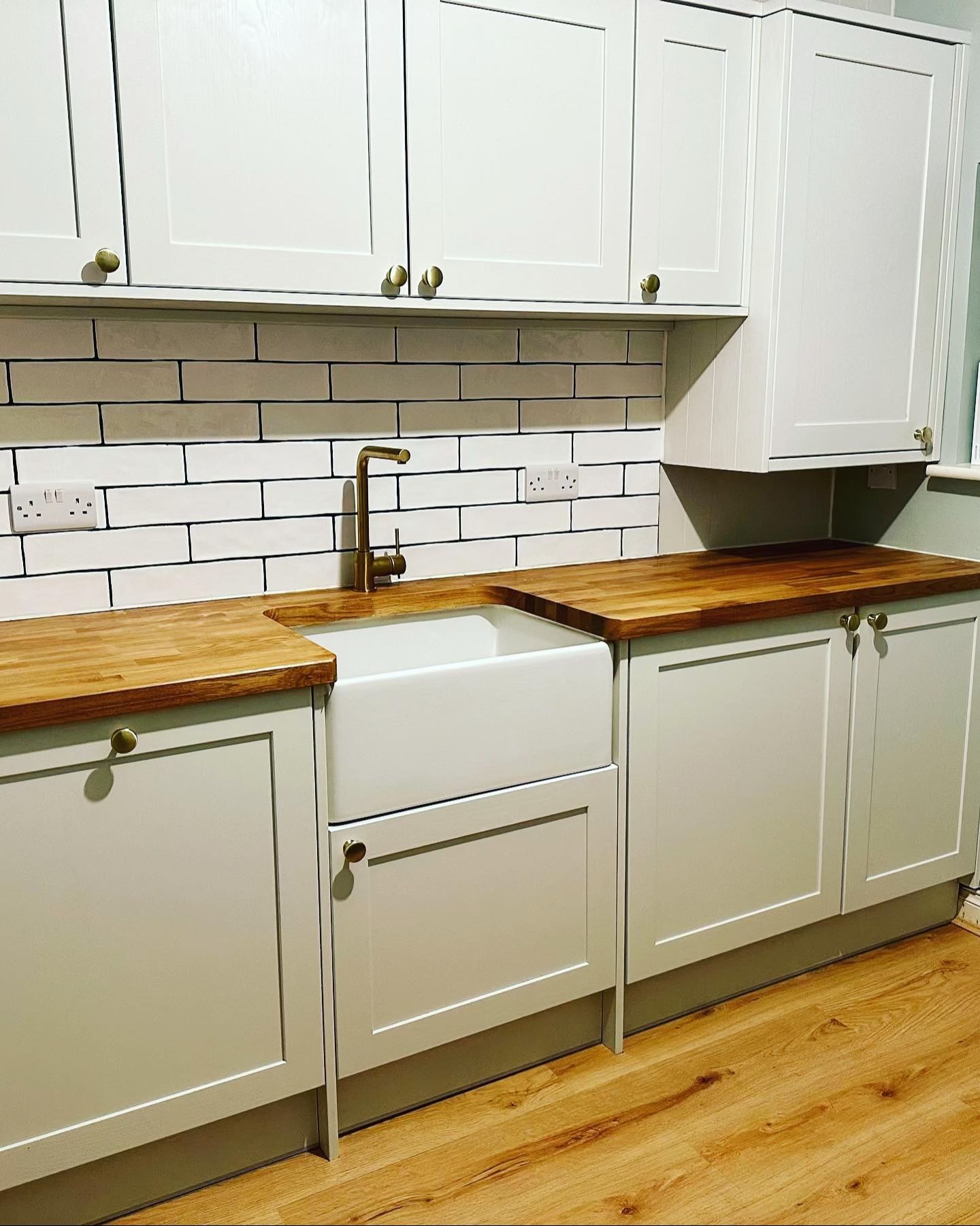 Shaker kitchen installation