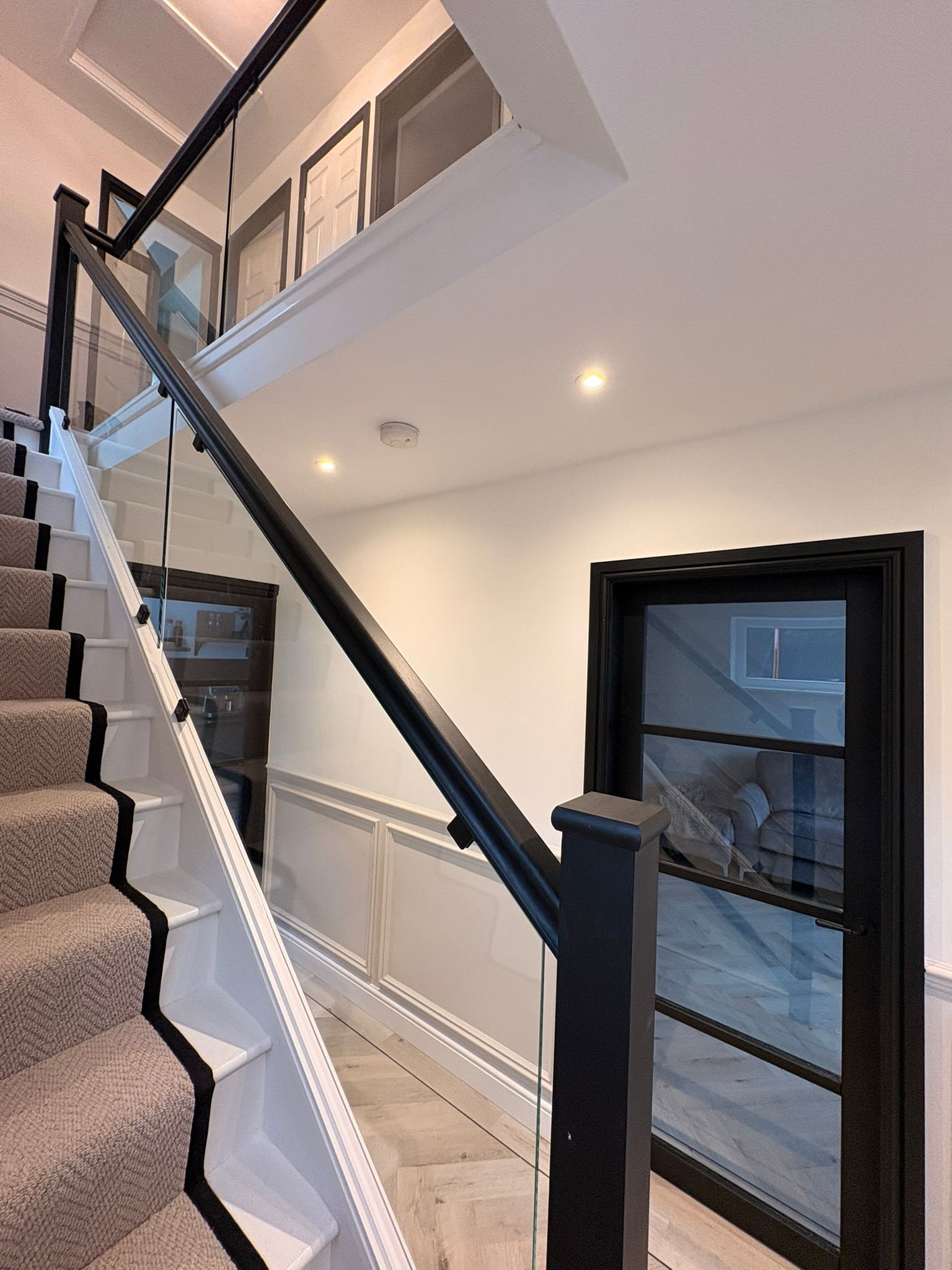 Staircases & Railings